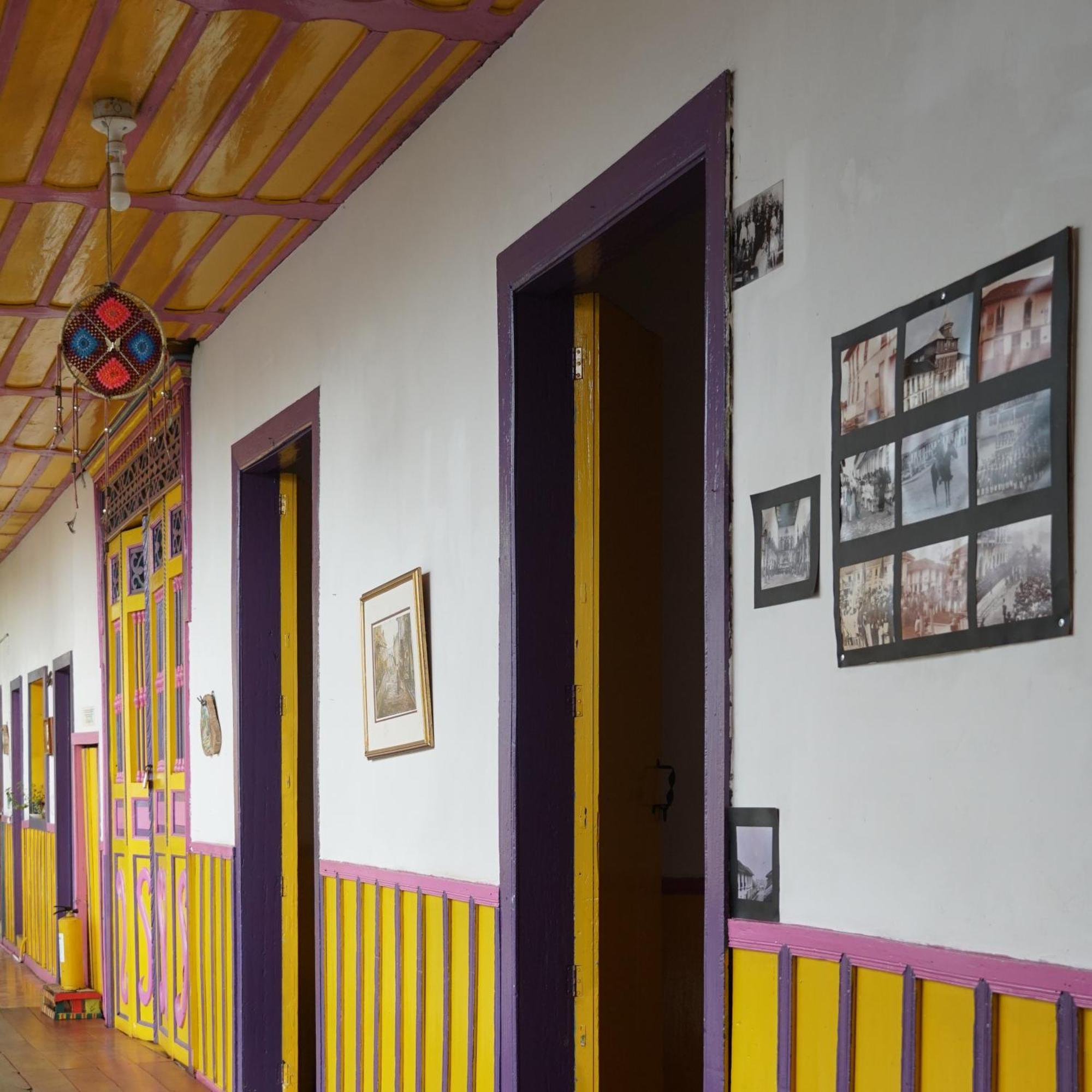 Hostal Bremen Jq Filandia Extérieur photo