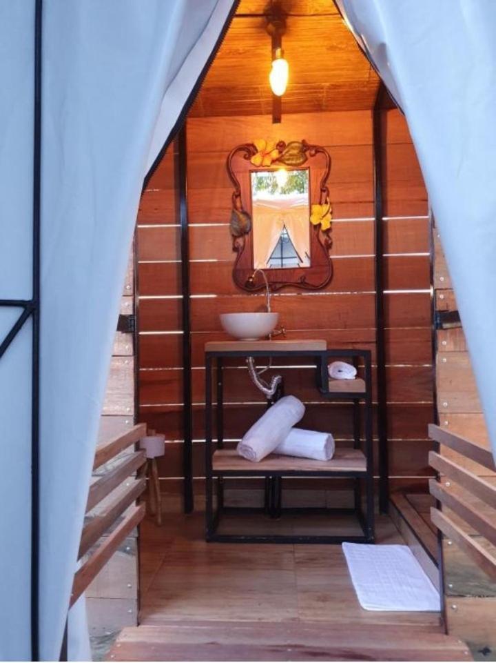 Hostal Bremen Jq Filandia Extérieur photo