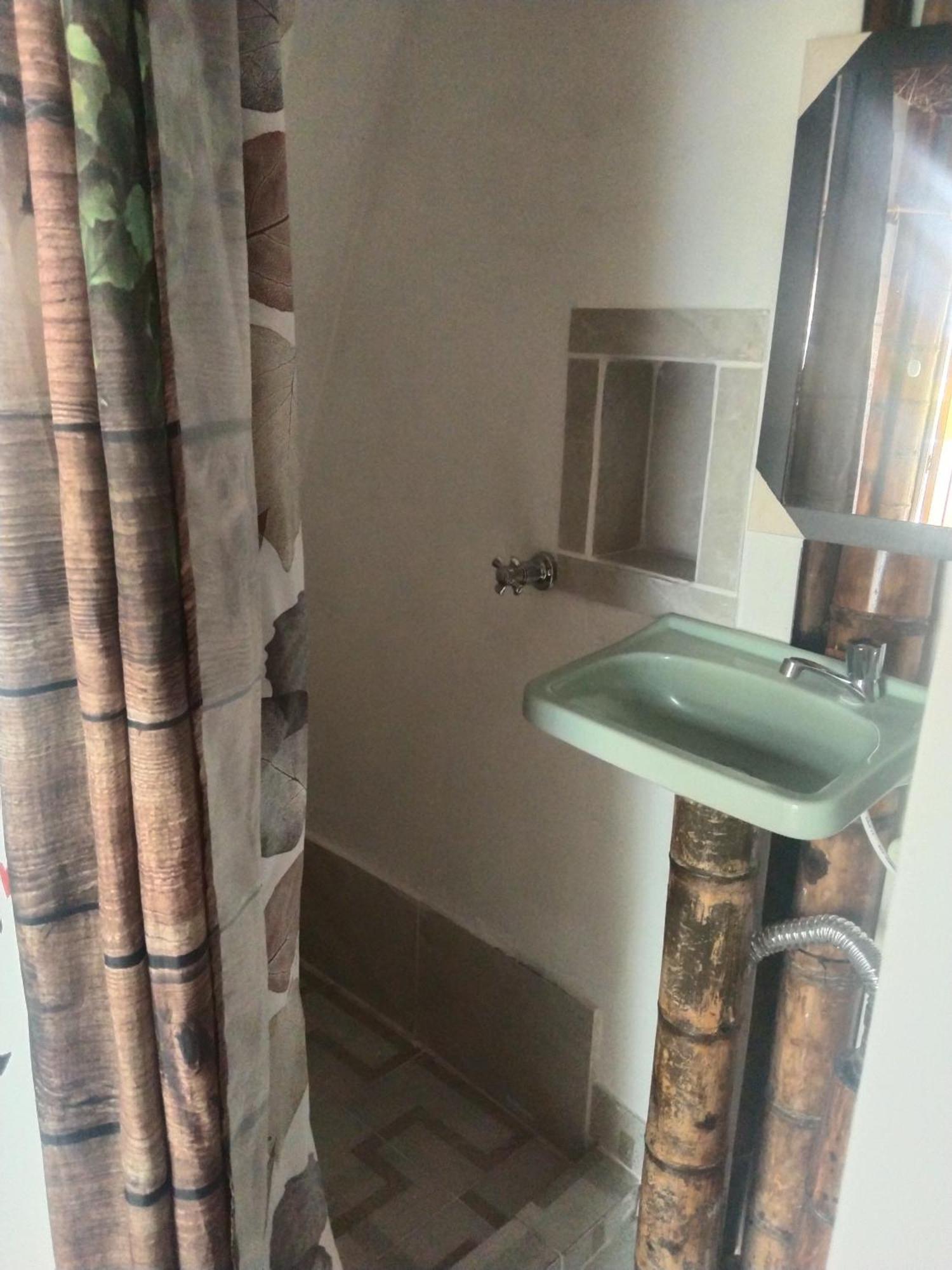 Hostal Bremen Jq Filandia Extérieur photo